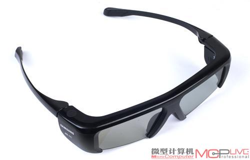 三星S23A950所附带的3D眼镜